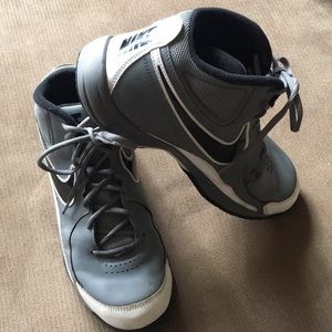 Nike High Top Shoes size 11